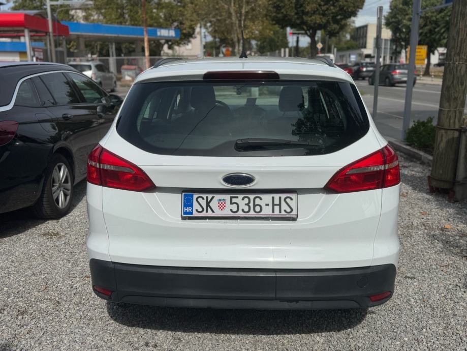 Ford Focus Karavan 1,5 TDCi reg 7/2027 zamjena*POPUST*, fotografija 6