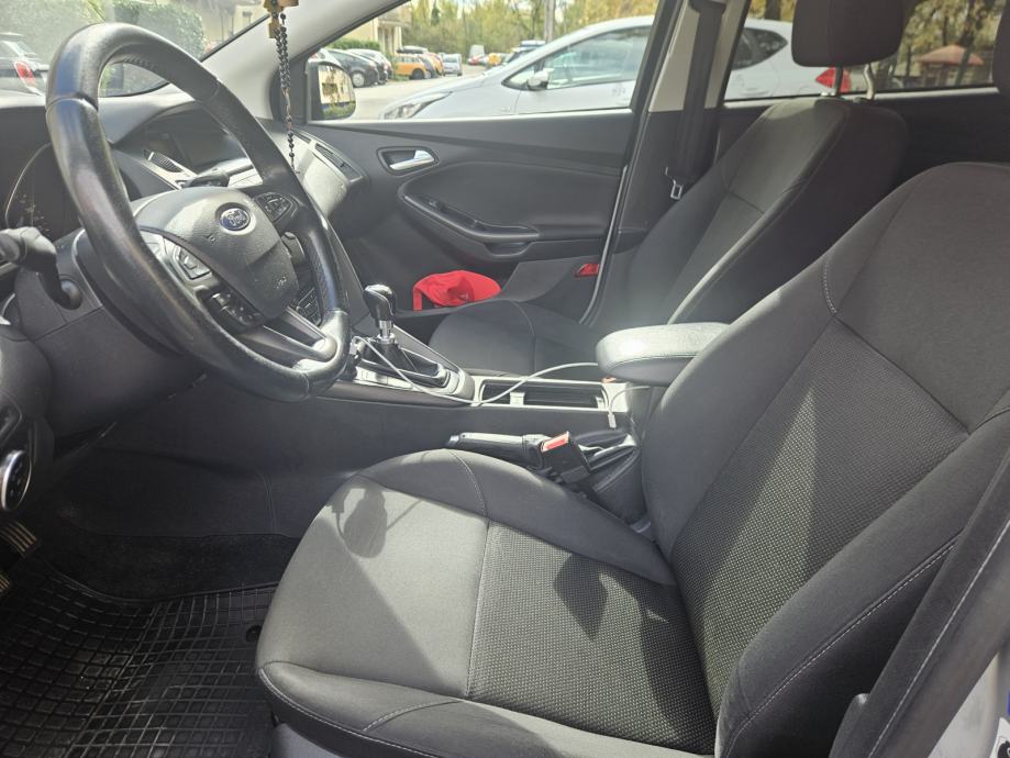 Ford Focus Karavan 1,5 TDCi, fotografija 2