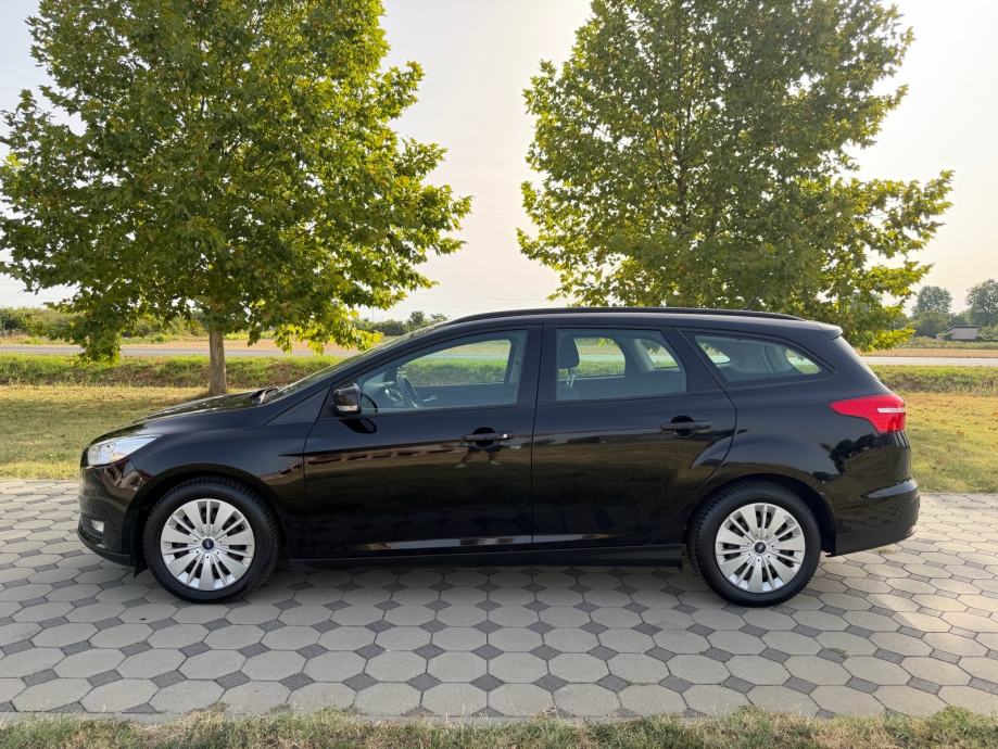 Ford Focus Karavan 1,5 TDCi, fotografija 5