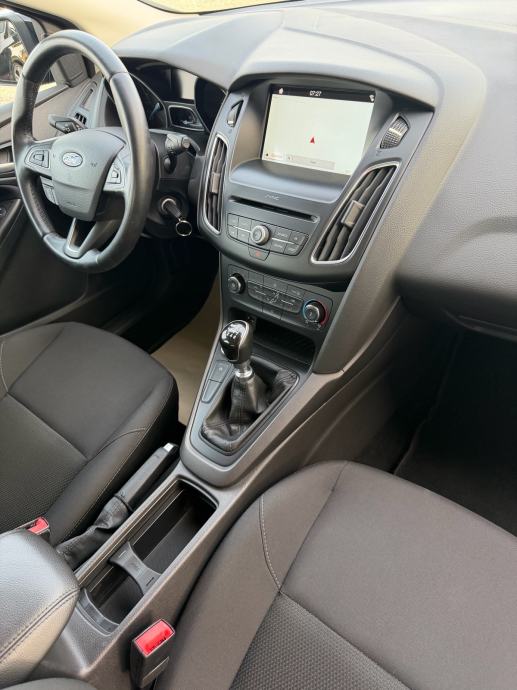 Ford Focus Karavan 1,5 TDCi, fotografija 17