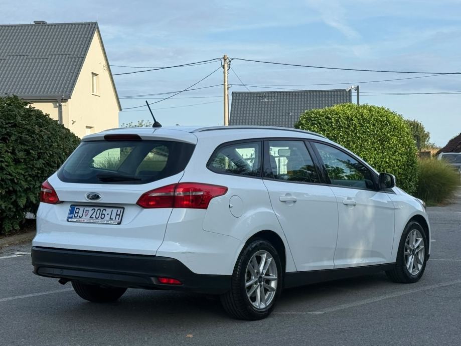Ford Focus Karavan 1,5 TDCi, fotografija 5