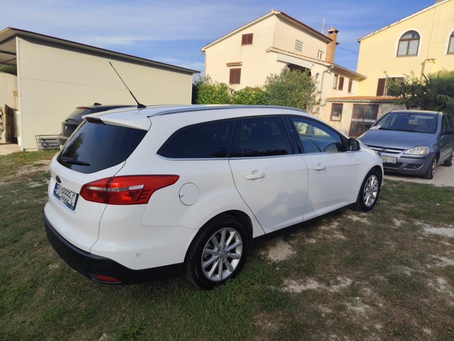 Ford Focus Karavan 1,5 TDCi, fotografija 4