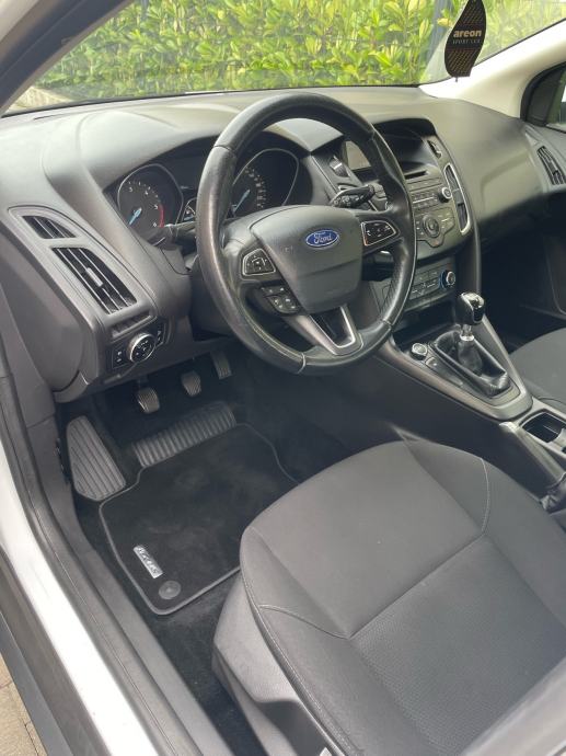 Ford Focus Karavan 1,5 TDCi, fotografija 11