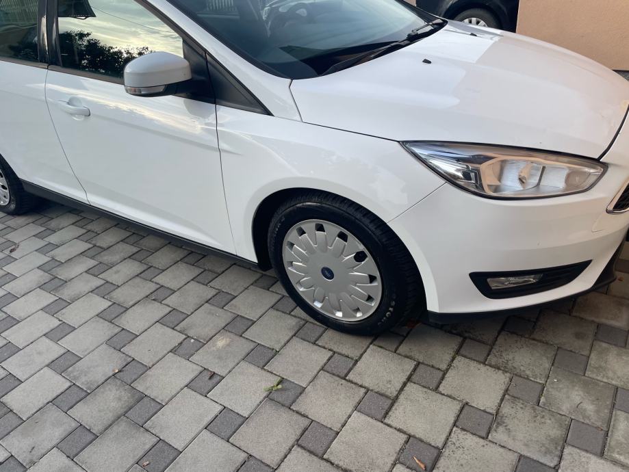 Ford Focus Karavan 1,5 TDCi, fotografija 2