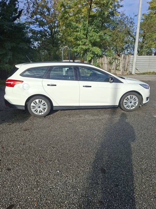 Ford Focus Karavan 1,5 TDCi, fotografija 4