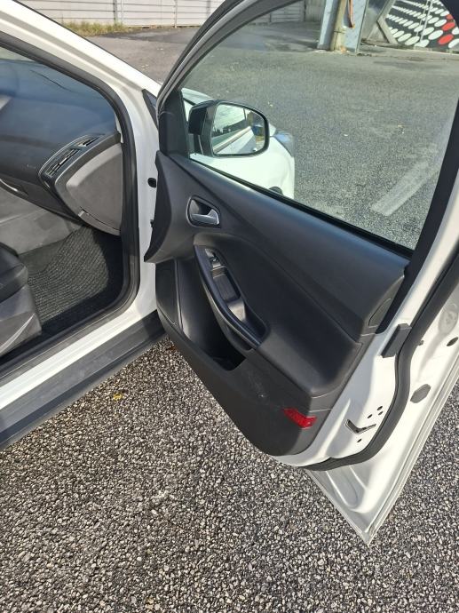Ford Focus Karavan 1,5 TDCi, fotografija 10