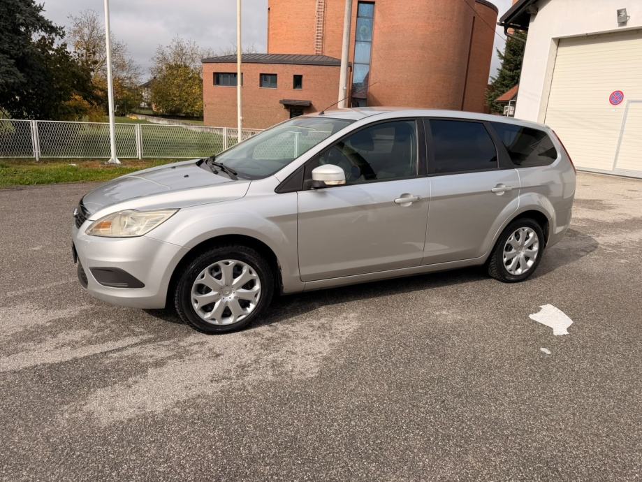 Ford Focus Karavan 1.6 CDTI AUTO ODLICAN BEZ ULOGA SJEDI PALI VOZI, fotografija 3