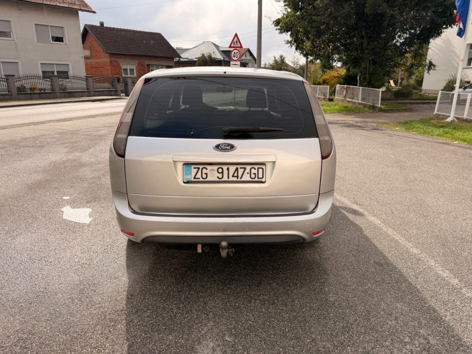 Ford Focus Karavan 1.6 CDTI AUTO ODLICAN BEZ ULOGA SJEDI PALI VOZI, fotografija 8