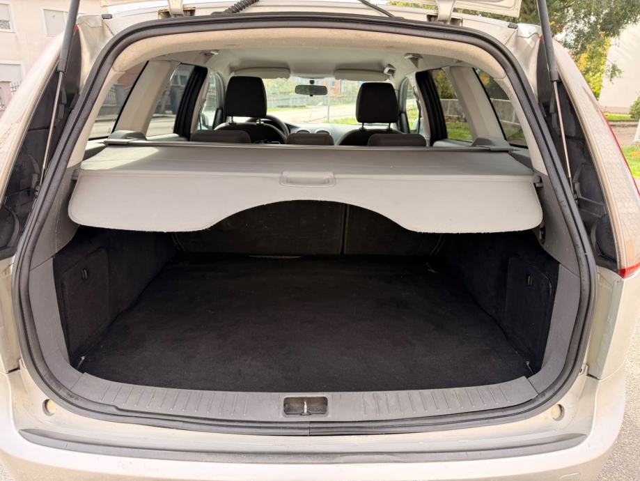 Ford Focus Karavan 1.6 CDTI AUTO ODLICAN BEZ ULOGA SJEDI PALI VOZI, fotografija 20