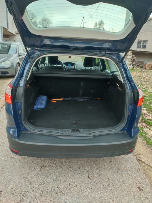 Ford Focus Karavan 1,6, fotografija 6