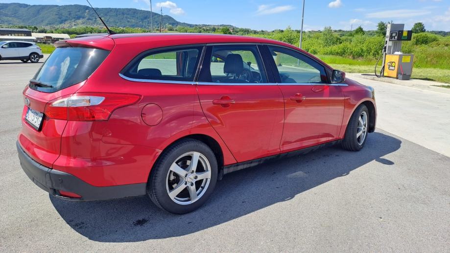 Ford Focus Karavan 1,6, fotografija 5