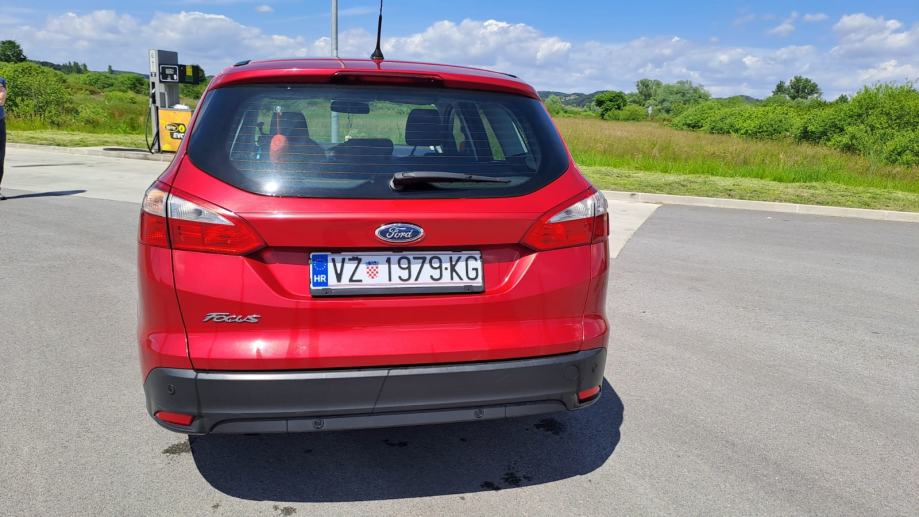 Ford Focus Karavan 1,6, fotografija 7