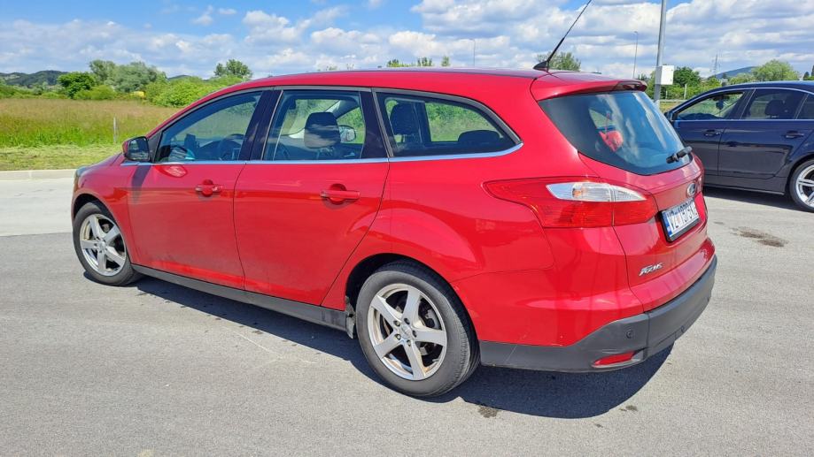 Ford Focus Karavan 1,6, fotografija 2