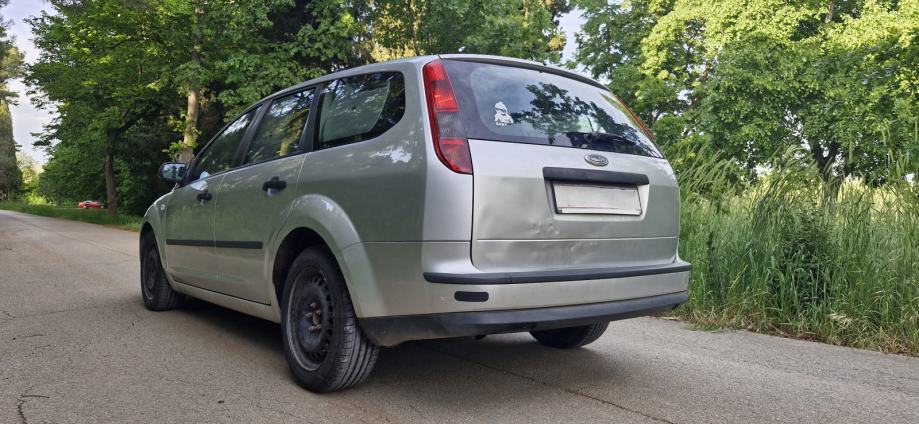 Ford Focus Karavan 1,6, fotografija 2
