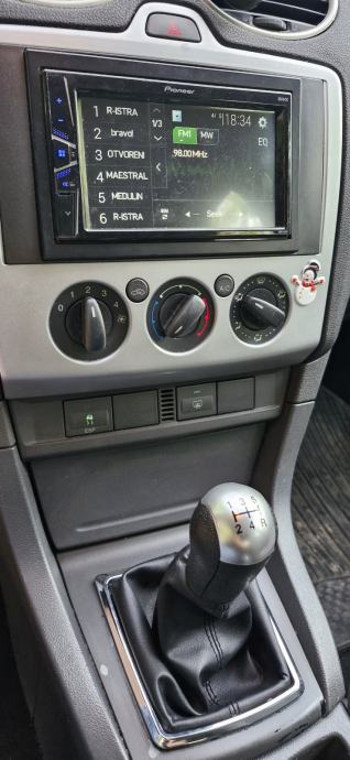Ford Focus Karavan 1,6, fotografija 5