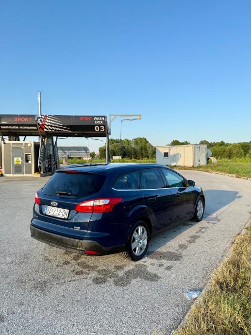 Ford Focus Karavan 1,6, fotografija 3