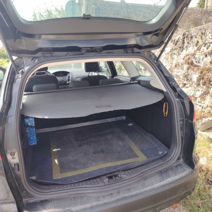 Ford Focus Karavan 1,6, fotografija 3