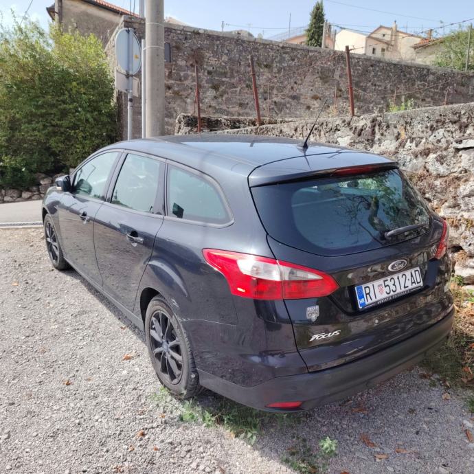 Ford Focus Karavan 1,6, fotografija 2