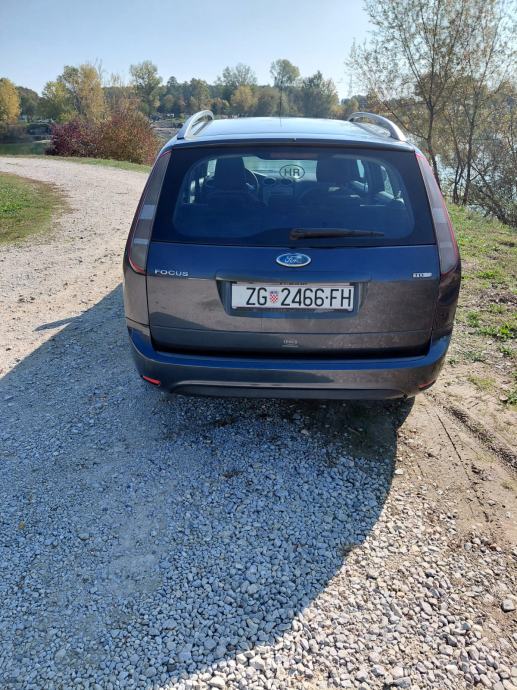 Ford Focus Karavan 1,6, fotografija 4