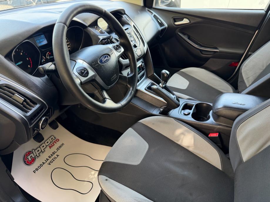Ford Focus Karavan 1,6 TDCi REG:02/2027 - KLIMA - AUTOKREDIT, fotografija 9