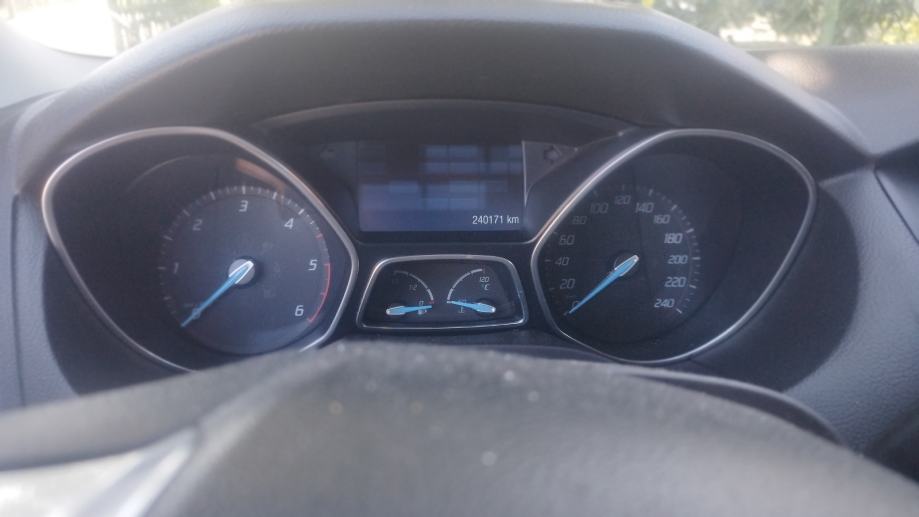 Ford Focus Karavan 1,6 TDCI, fotografija 5