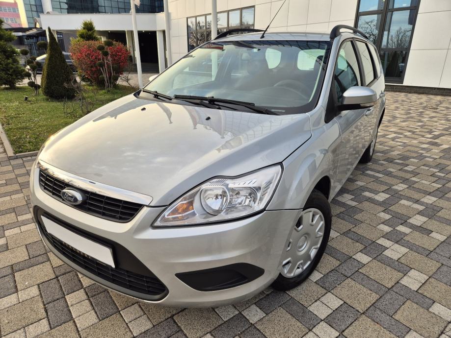 Ford Focus Karavan 1,6 TDCi **TREND**KLIMA**SERVISNA**REG 1 GOD**, fotografija 2