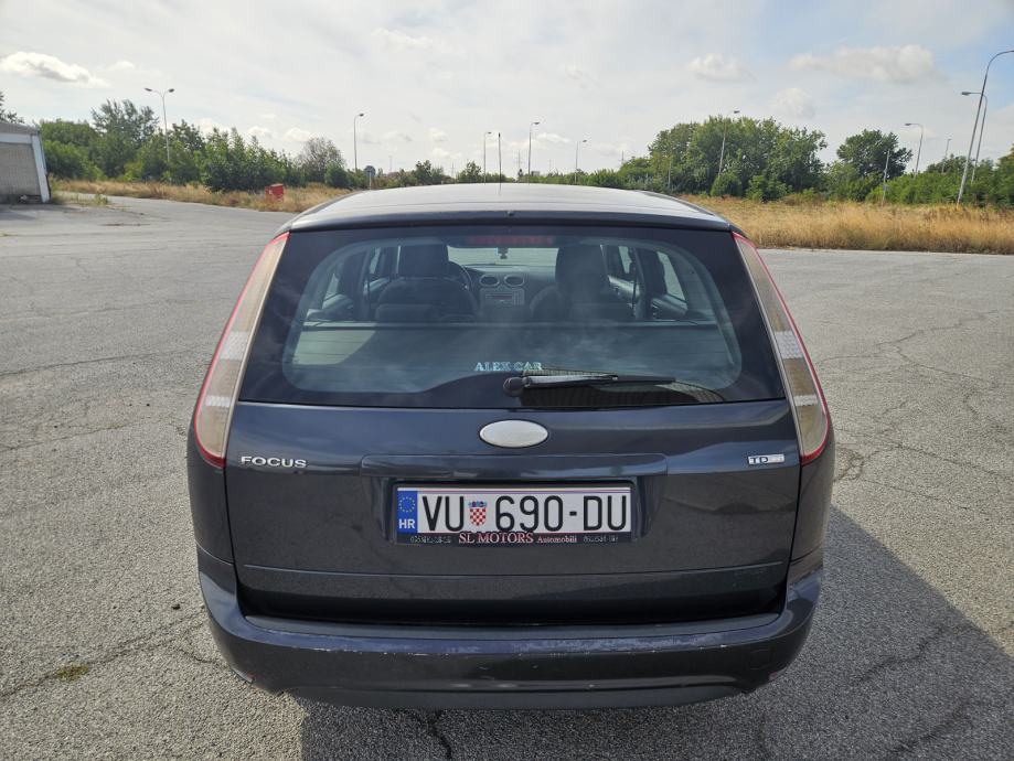 Ford Focus Karavan 1,6 TDCI, VLASNIK 8 GODINA, REG 1/27, KLIMA, fotografija 5