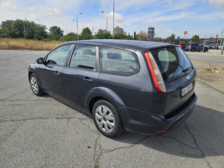 Ford Focus Karavan 1,6 TDCI, VLASNIK 8 GODINA, REG 1/27, KLIMA, fotografija 4