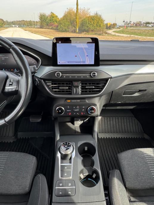 Ford Focus Karavan 2,0tdci automatik Active, fotografija 9