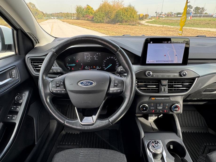 Ford Focus Karavan 2,0tdci automatik Active, fotografija 10