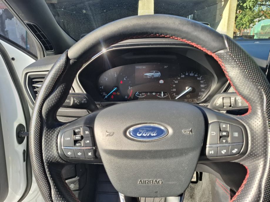 Ford Focus Karavan ST-Line 2,0 EcoBlue, fotografija 13