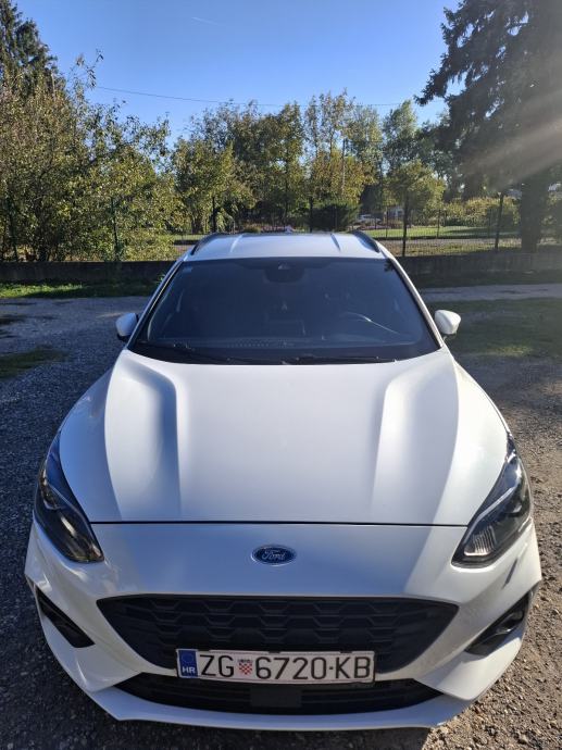 Ford Focus Karavan ST-Line 2,0 EcoBlue, fotografija 2