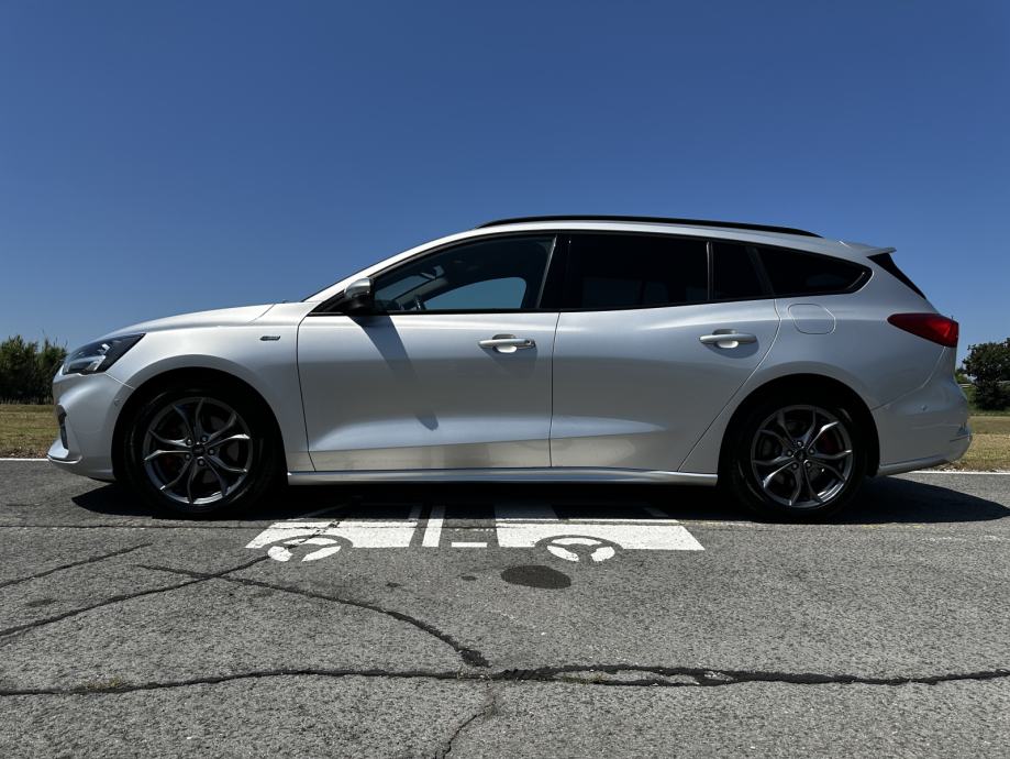 Ford Focus ST-LINE 2.0 EcoBlue LED-KAM-ACC-LINE-B&O-KEYLESS, fotografija 6