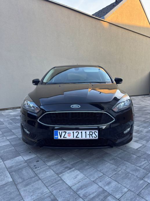 Ford Focus ST-Line 2,0 TDCi, fotografija 3