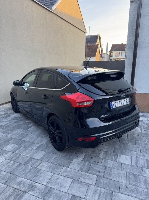 Ford Focus ST-Line 2,0 TDCi, fotografija 8