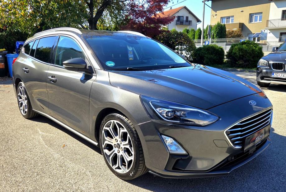 Ford Focus Titanium Diesel AUTOMATIK POLUAUTONOMNA VOŽNJA LED ALU 18, fotografija 2