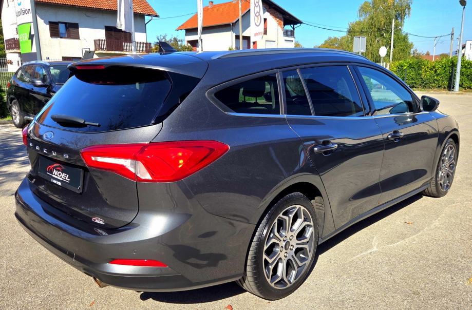 Ford Focus Titanium Diesel AUTOMATIK POLUAUTONOMNA VOŽNJA LED ALU 18, fotografija 4