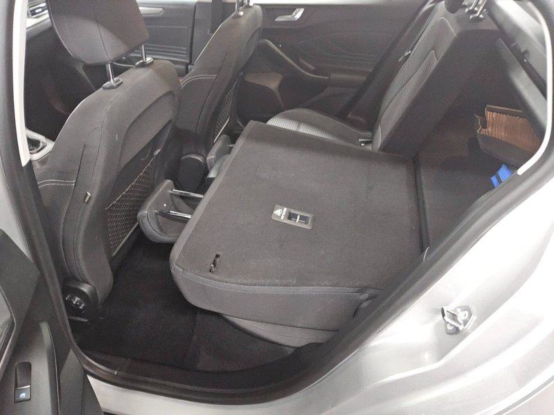 Ford Focus Turnier 1.0 EcoBoost Titanium • LED • navigacija, fotografija 13
