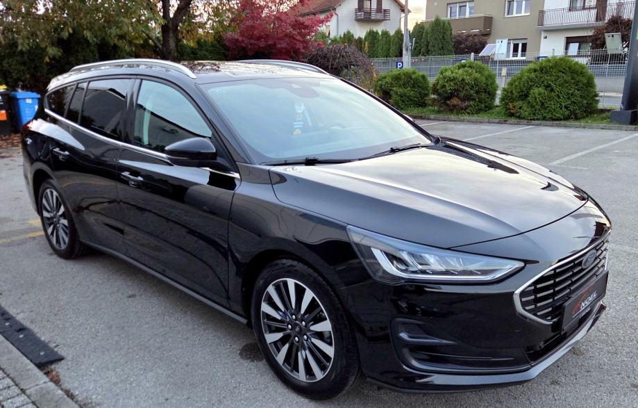 Ford Focus Titanium Diesel AUTOMATIK 66tkm POLUAUTONOMNA VOŽNJA, fotografija 2