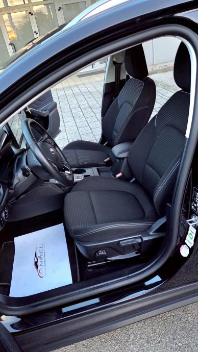 Ford Focus Titanium Diesel AUTOMATIK 66tkm POLUAUTONOMNA VOŽNJA, fotografija 7