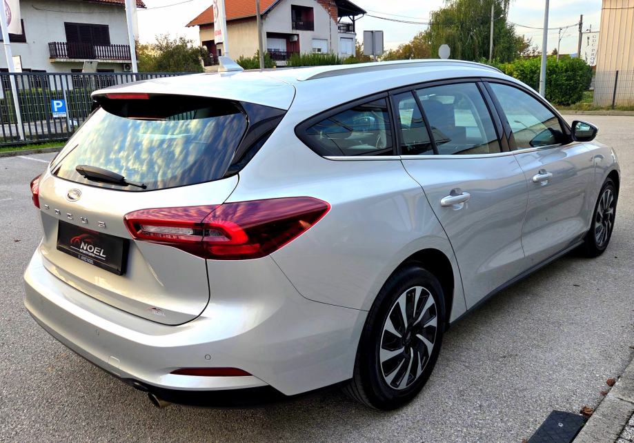 FORD FOCUS TURNIER TITANIUM STYLE | AUTOMATIK | VELIKI SERVIS+JAMSTVO, fotografija 3
