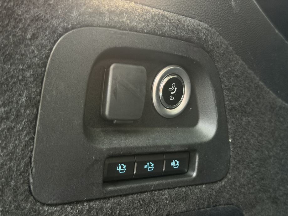 Ford Galaxy 2,0 TDCi / 2020 / REDDESIGN / REGAN / VELIKI SERVIS / KUKA, fotografija 13