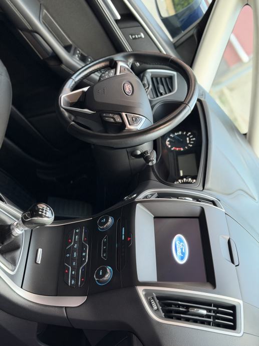 Ford Galaxy 2,0 TDCi / 2020 / REDDESIGN / REGAN / VELIKI SERVIS / KUKA, fotografija 16
