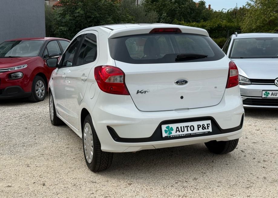 FORD Ka 1.2 *potpuno novi redizajn model/reg. godinu dana/5 vrata*, fotografija 6