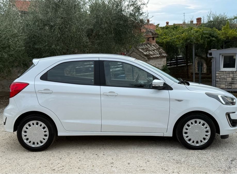 FORD Ka 1.2 *potpuno novi redizajn model/reg. godinu dana/5 vrata*, fotografija 9