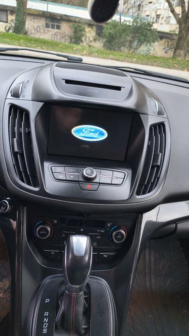 Ford Kuga 1,5 dizel,automatik,ST Line, fotografija 17