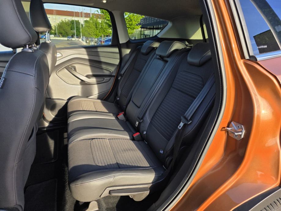 Ford Kuga 1,5 Automatik ☆Titanium☆Panorama☆Odličan☆, fotografija 11