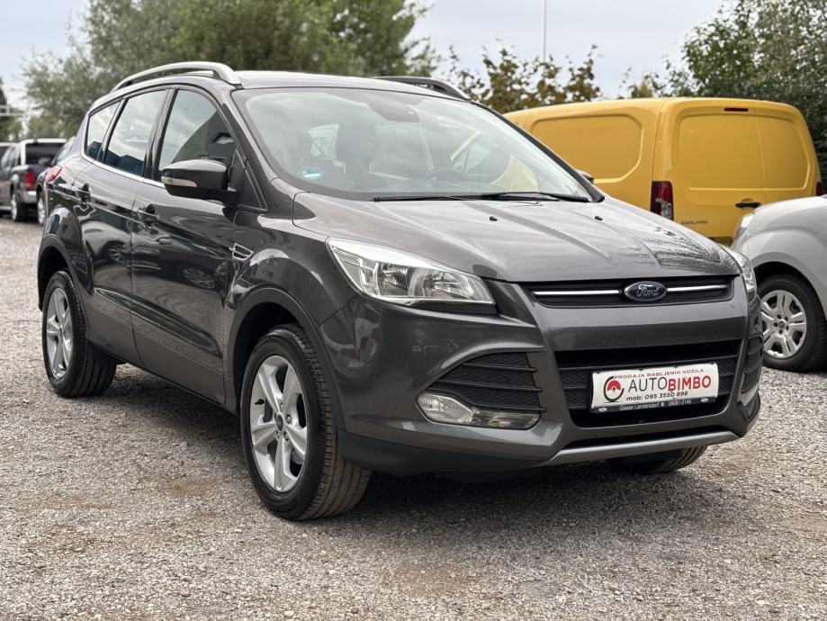 Ford Kuga Benzinnull