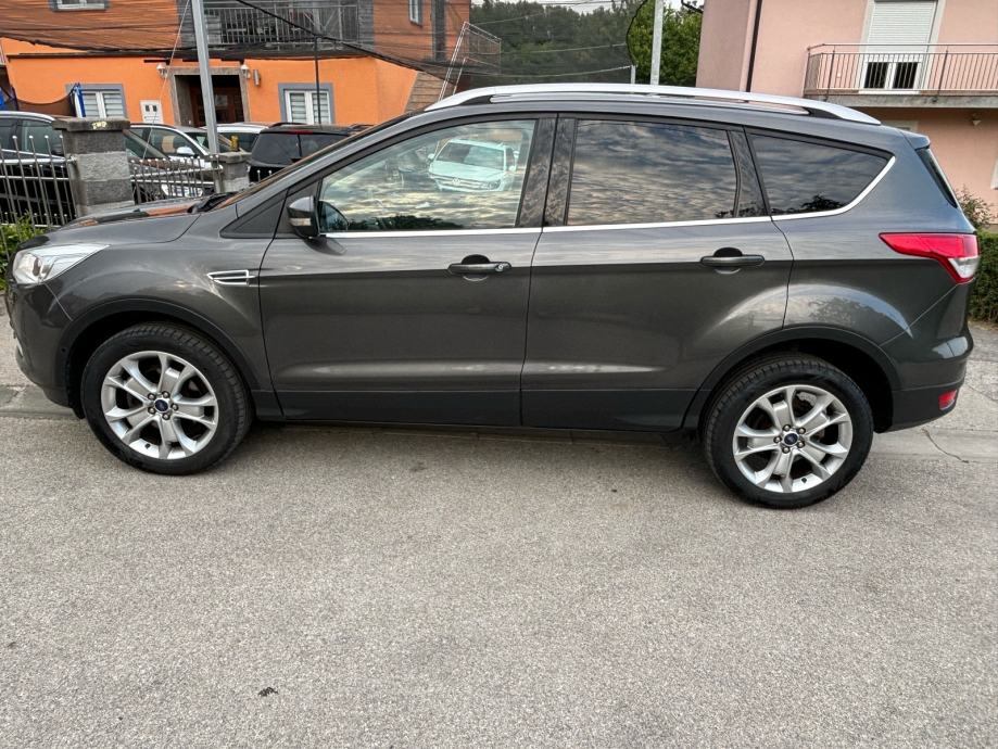 Ford Kuga 1,5, fotografija 8
