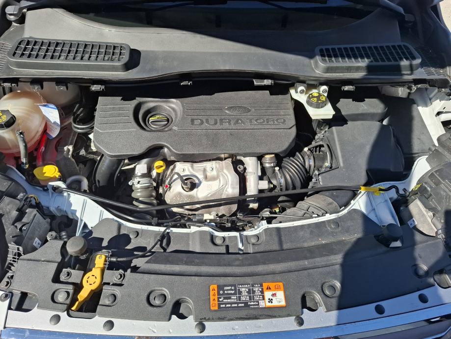 Ford Kuga 1,5 tdci, fotografija 11
